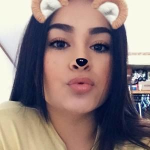 Meet your Posher, Jasmine